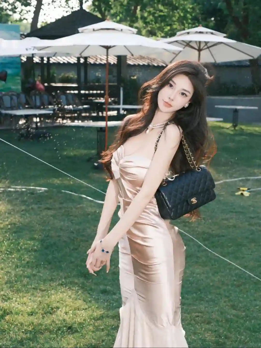 写真美图 | 爱自己的明媚，也接受自己的破碎