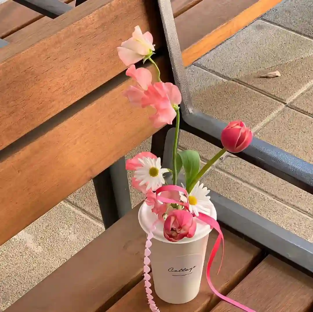 背景图 | 𝑾𝒆𝑪𝒉𝒂𝒕背景图
