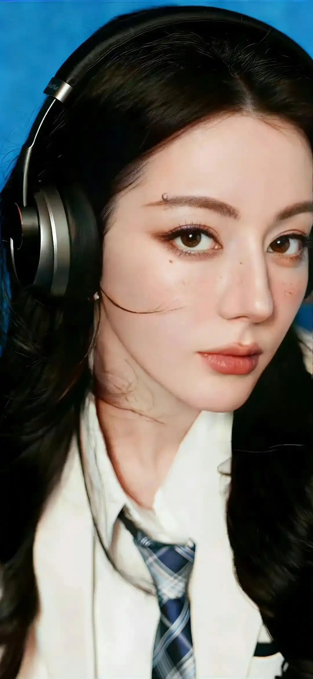 壁纸 ​​​​​​​​​​​​​| 𝐖𝐚𝐥𝐥𝐩𝐚𝐩𝐞𝐫全屏壁纸