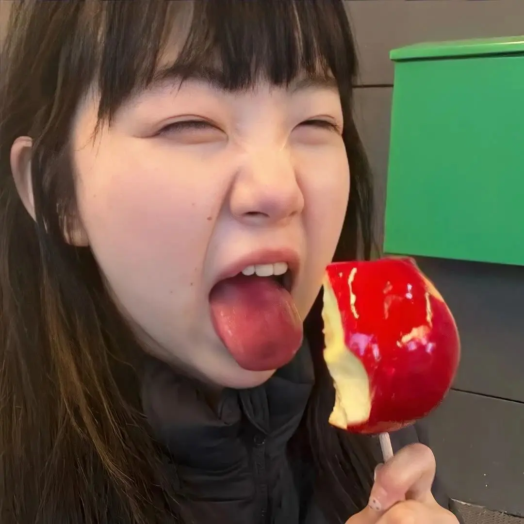 头像 | 超好看的𝑾𝒆𝑪𝒉𝒂𝒕女生头像