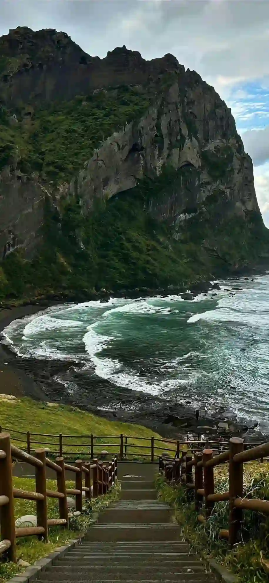 壁纸 ​​​​​​​​​​​​​| 𝐖𝐚𝐥𝐥𝐩𝐚𝐩𝐞𝐫全屏壁纸