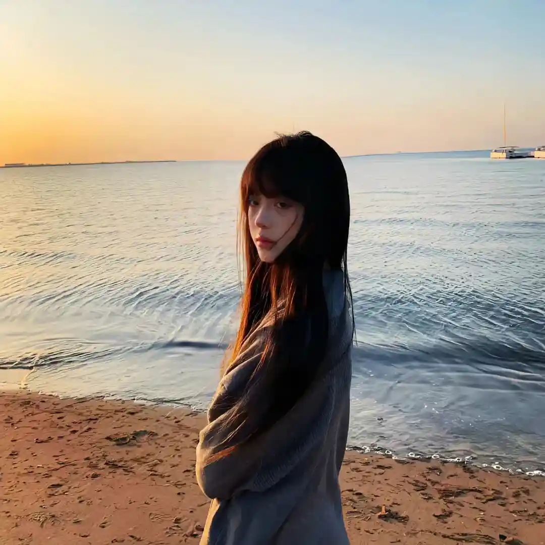 头像｜𝙒𝙚𝘾𝙝𝙖𝙩永久不换的头像