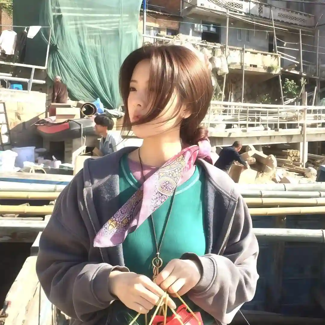 头像｜𝙒𝙚𝘾𝙝𝙖𝙩永久不换的头像