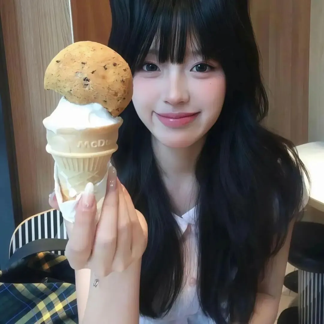 头像｜抽象到没边的头像 ​