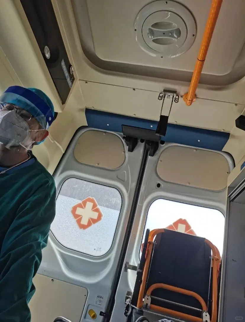 照片 | “100%应付请假的照片”