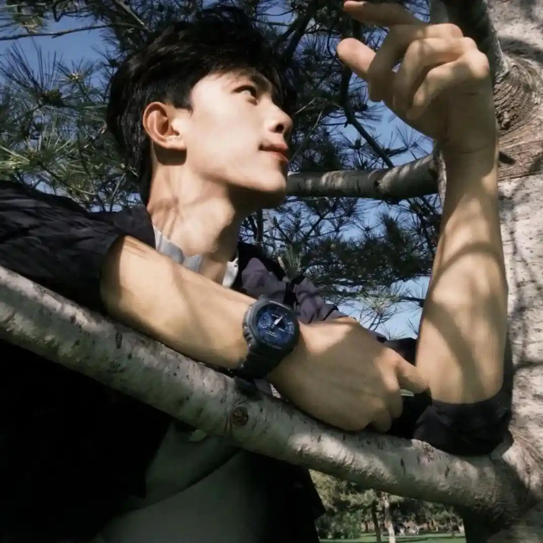 头像丨𝙒𝙚𝘾𝙝𝙖𝙩男头