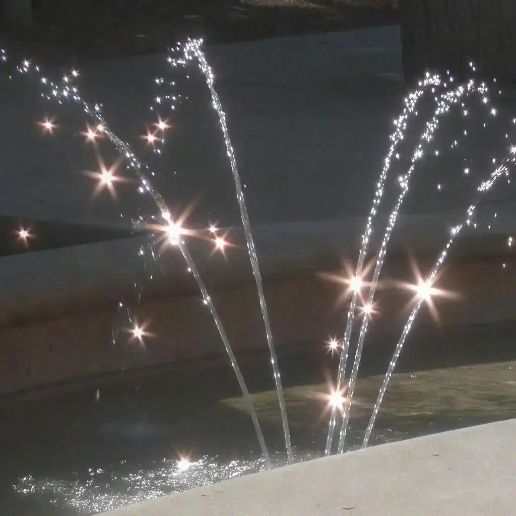 背景图 | 𝑾𝒆𝑪𝒉𝒂𝒕背景图