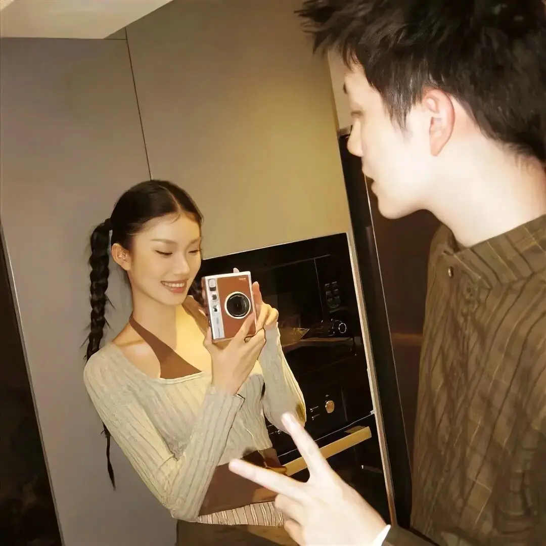 头像｜𝙒𝙚𝘾𝙝𝙖𝙩头像24张