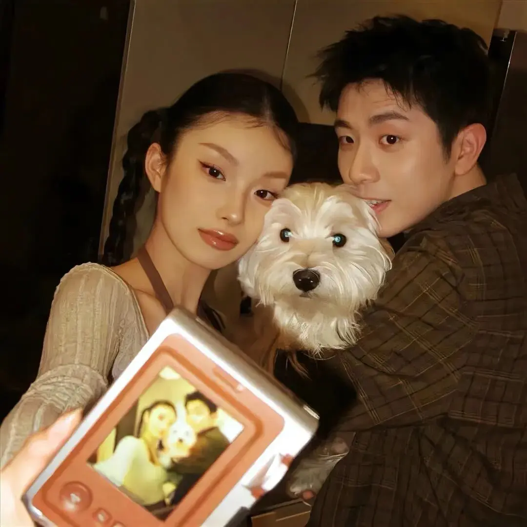 头像｜𝙒𝙚𝘾𝙝𝙖𝙩头像24张