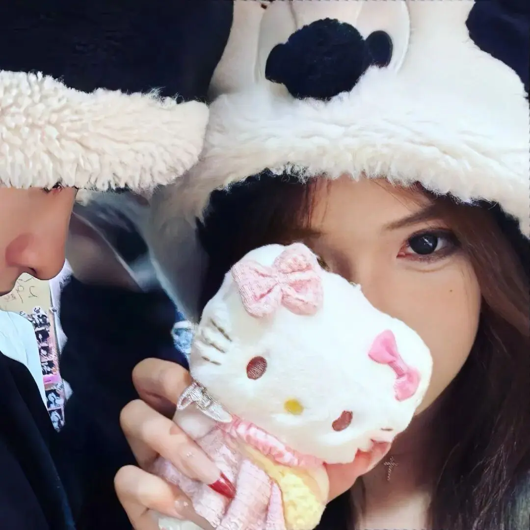 头像｜𝙒𝙚𝘾𝙝𝙖𝙩头像24张