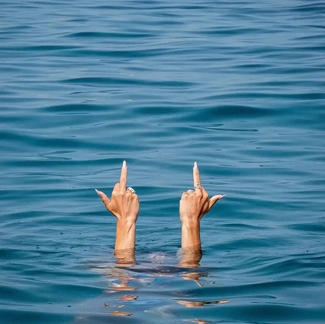 背景图 | 𝑾𝒆𝑪𝒉𝒂𝒕背景图