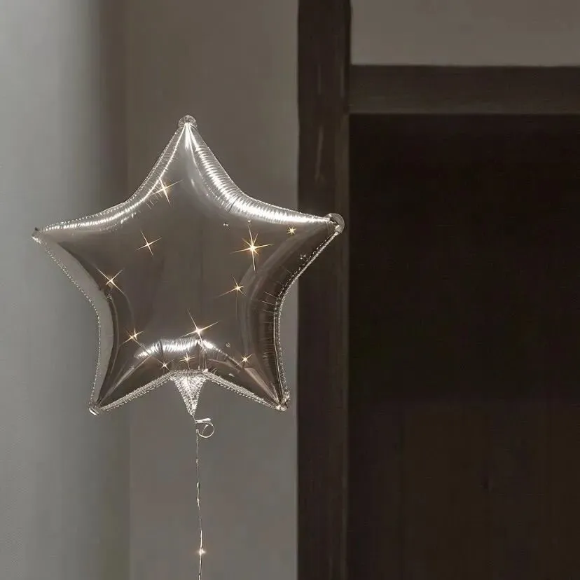 背景图 | 𝑾𝒆𝑪𝒉𝒂𝒕背景图