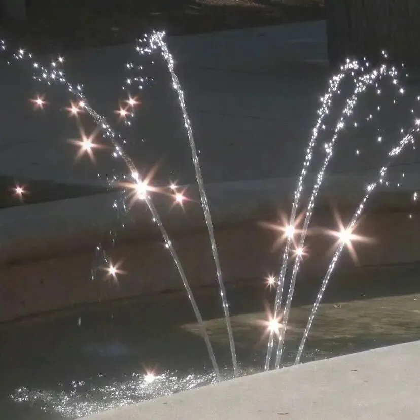 背景图 | 𝑾𝒆𝑪𝒉𝒂𝒕背景图