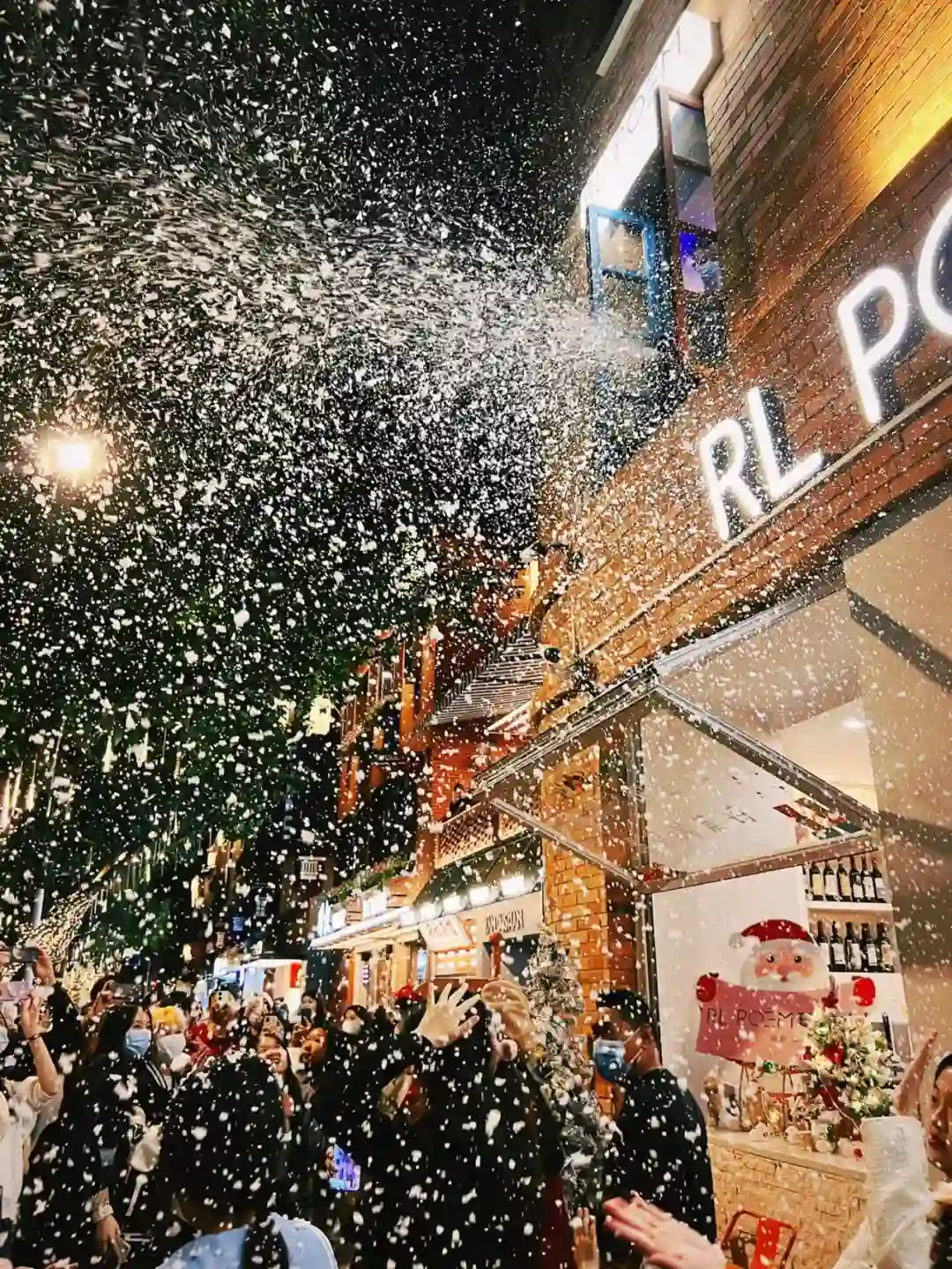 背景图 | 𝑾𝒆𝑪𝒉𝒂𝒕背景图