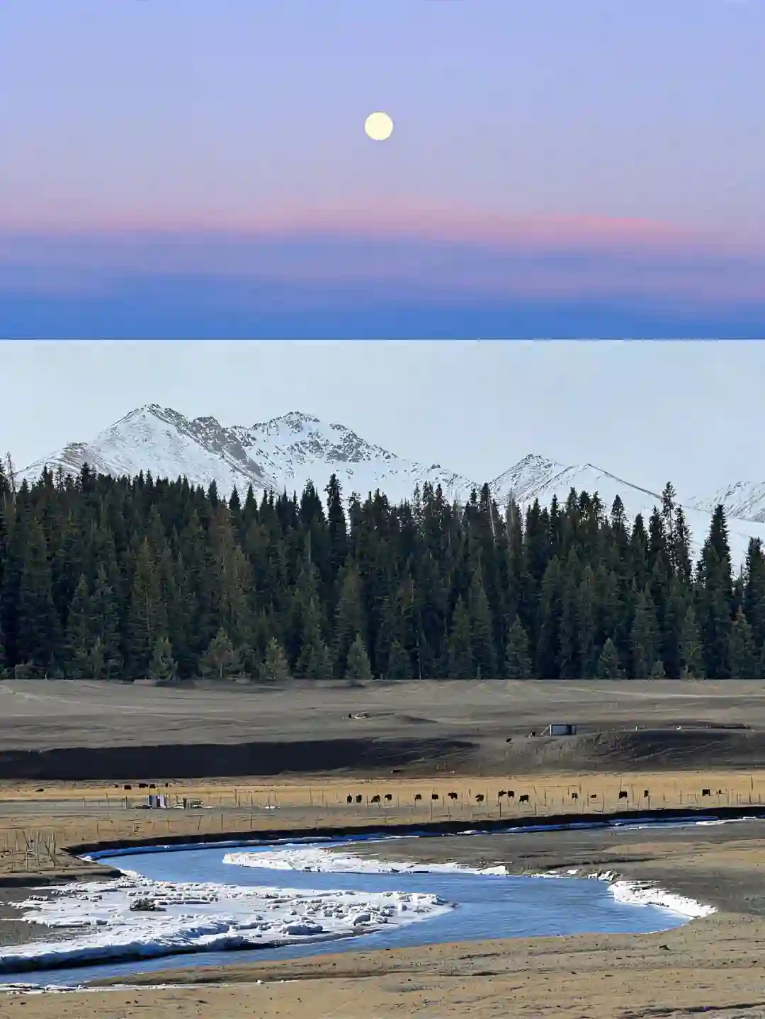 背景图 | 𝑾𝒆𝑪𝒉𝒂𝒕背景图