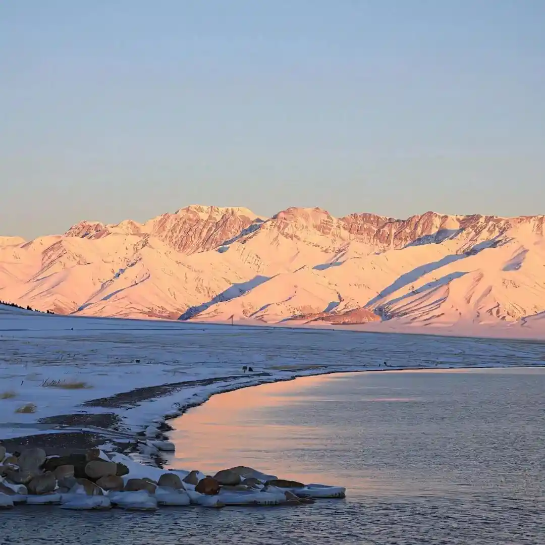 背景图 | 𝑾𝒆𝑪𝒉𝒂𝒕背景图