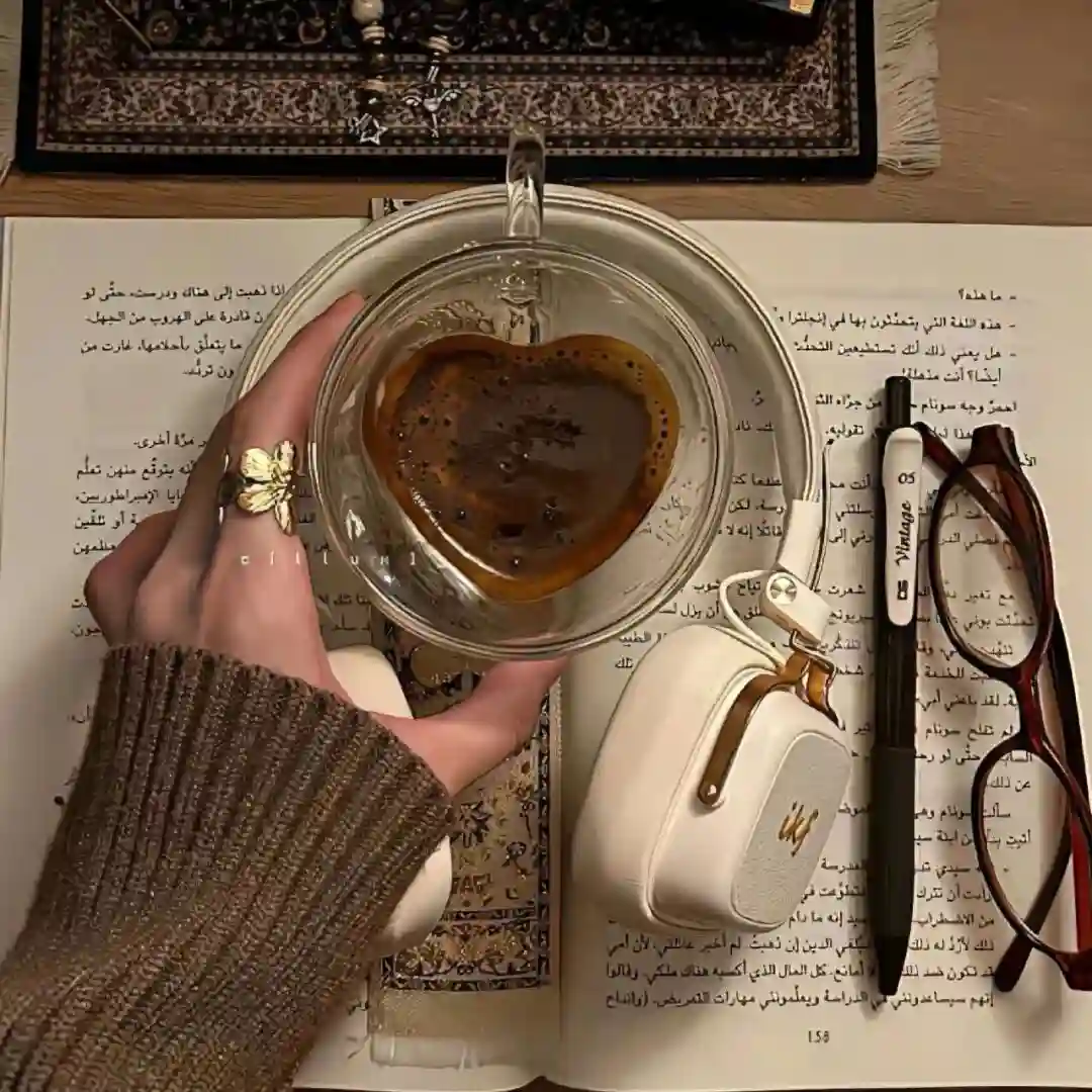 背景图 | 𝑾𝒆𝑪𝒉𝒂𝒕背景图