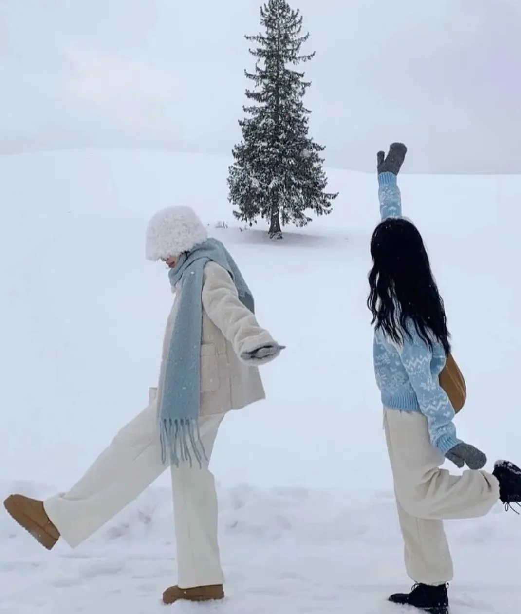 背景图 | 𝑾𝒆𝑪𝒉𝒂𝒕背景图