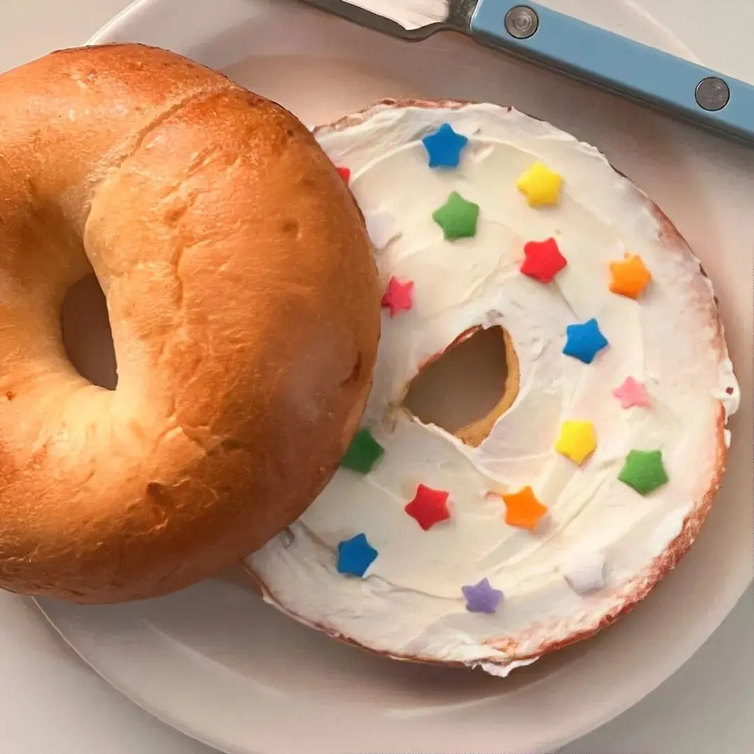 背景图 | 𝑾𝒆𝑪𝒉𝒂𝒕背景图