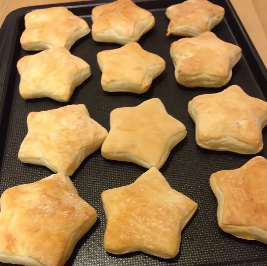 背景图 | 𝑾𝒆𝑪𝒉𝒂𝒕背景图