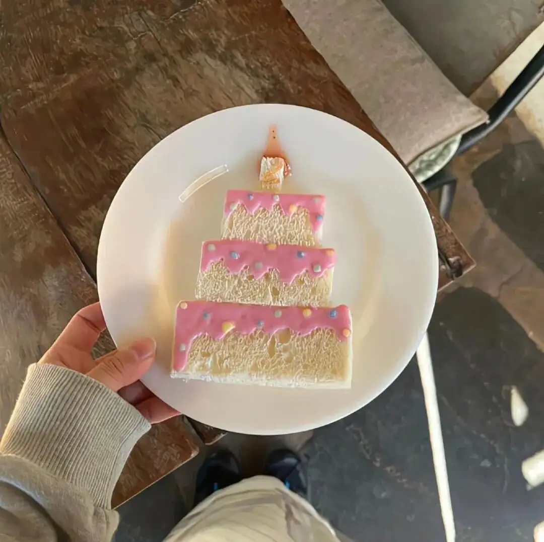 背景图 | 𝑾𝒆𝑪𝒉𝒂𝒕背景图