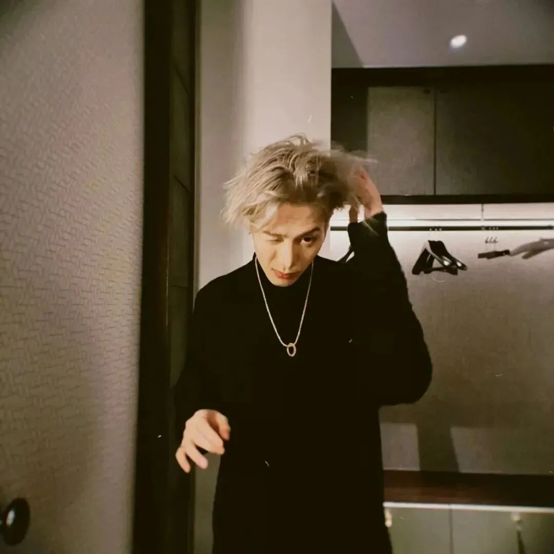 头像｜该换新头像了