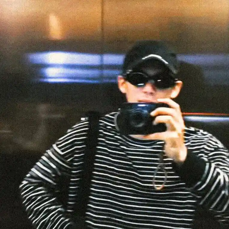 头像｜一天换八百次𝑾𝒆𝑪𝒉𝒂𝒕头像