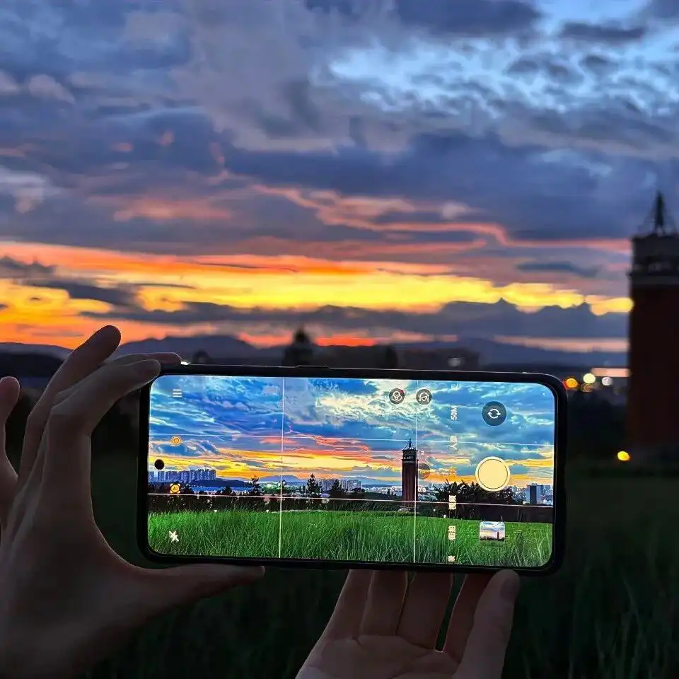 背景图 | 𝑾𝒆𝑪𝒉𝒂𝒕背景图