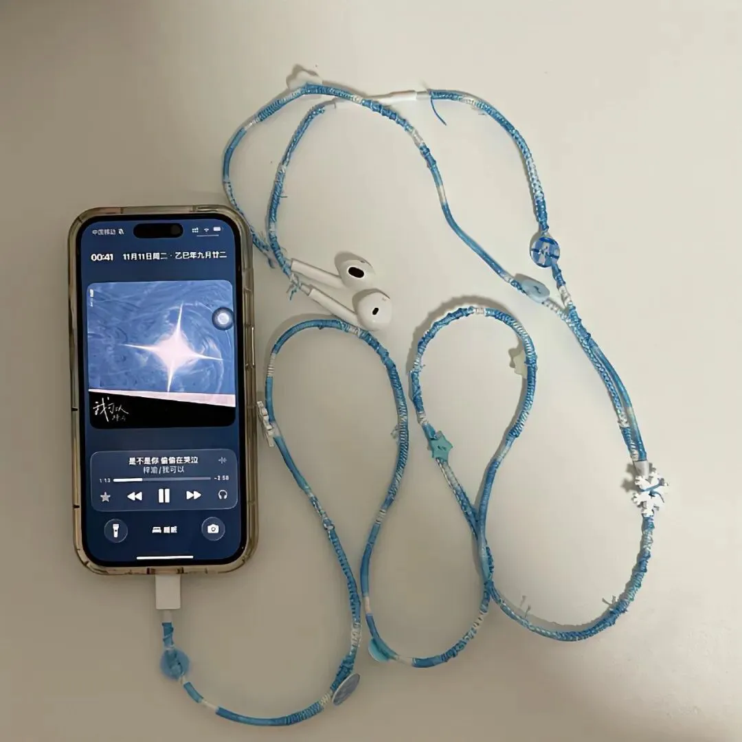 背景图 | 𝑾𝒆𝑪𝒉𝒂𝒕背景图