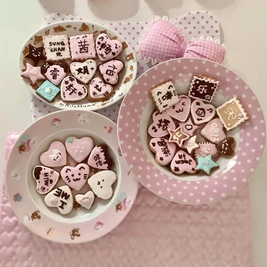 背景图 | 𝑾𝒆𝑪𝒉𝒂𝒕背景图