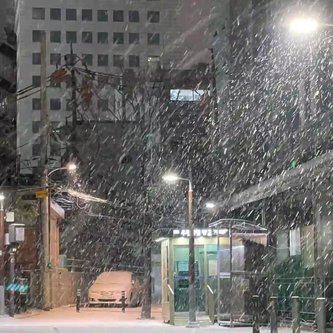 背景图 | 𝑾𝒆𝑪𝒉𝒂𝒕背景图