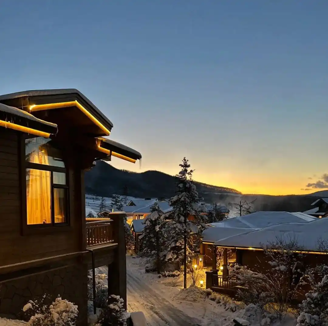 背景图 | 𝑾𝒆𝑪𝒉𝒂𝒕背景图